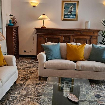 アルマ・ディ・タッジャCasa Lavagnaアパートメント エクステリア 写真